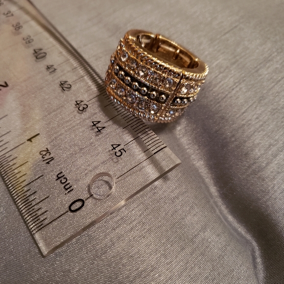 Two Tone Wide Band Crystal Ring - Picture 4 of 4